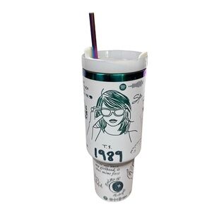 Taylor Swift Themed Tumbler w/ Metallic Iridescent Straw